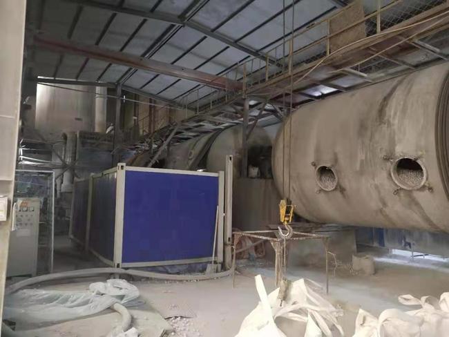 生產(chǎn)車(chē)間設(shè)備展示